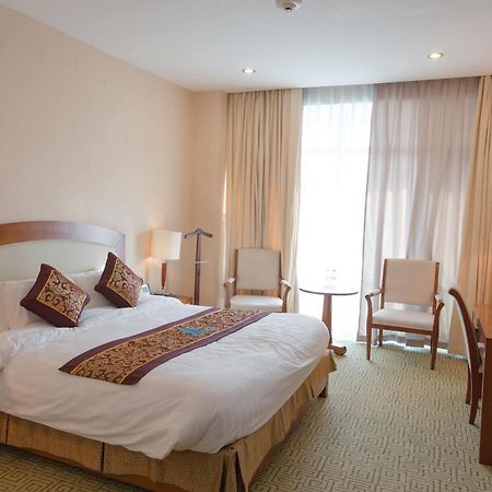 Lam Kinh Hotel Thanh Hóa Esterno foto